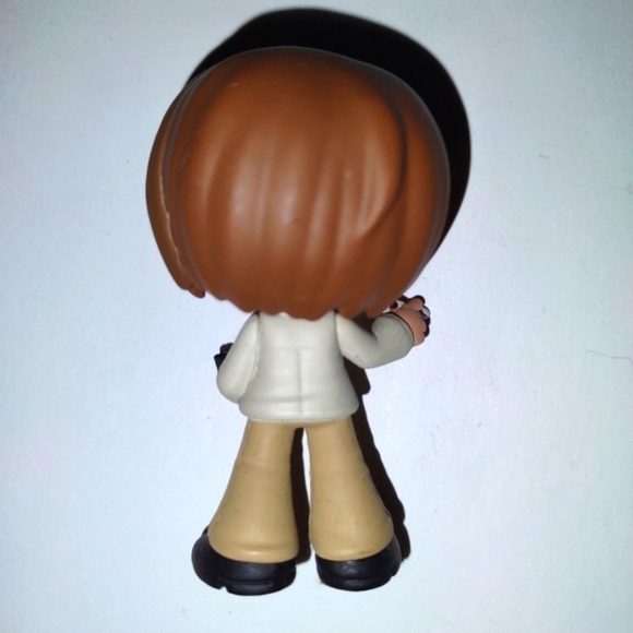 Funko Mystery Minis Vinyl Figure - Shonen JUMP - LIGHT YAGAMI (Death Note - 2") - Picture 2 of 2